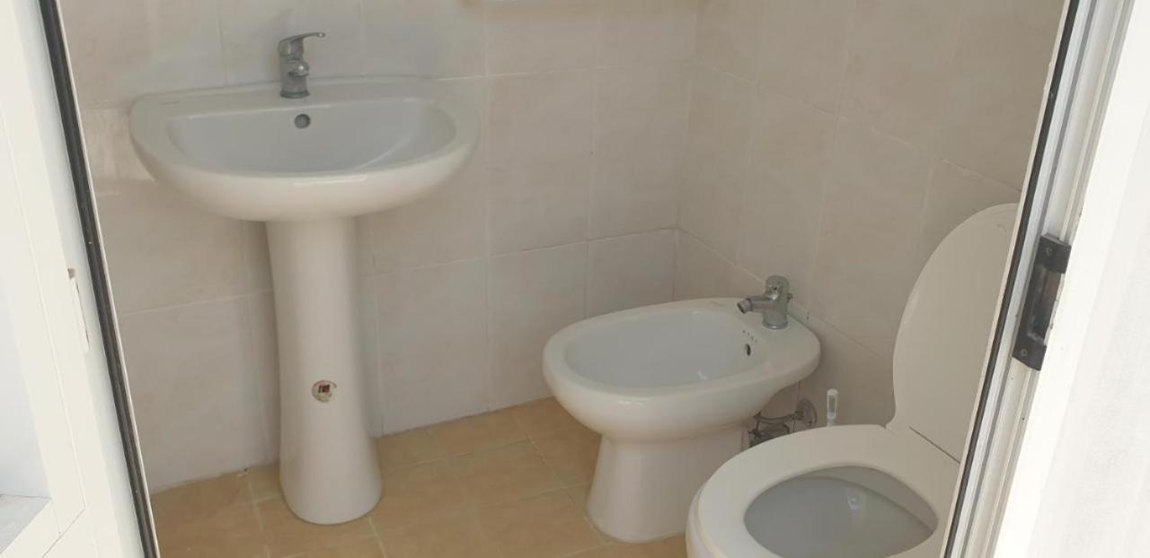 Casa In Spiaggia, Wi-Fi, Fino A Sette Ospiti Torre Lapillo Kültér fotó